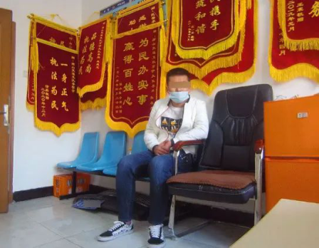 北京交警48小时破获撞摩托车逃逸案1186