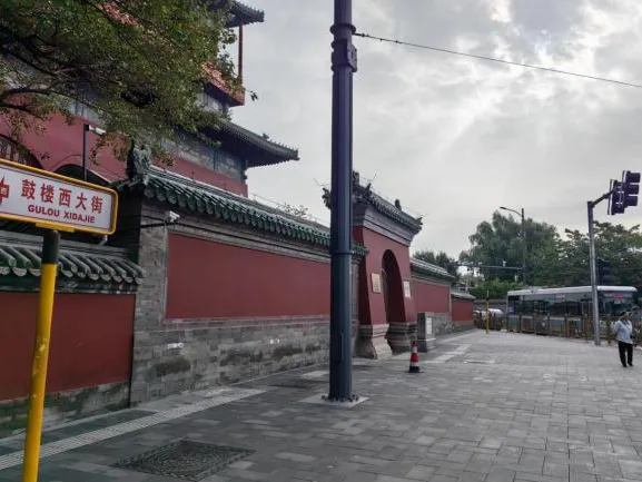 秩序连连看丨交管部门应对暑期旅游高峰迅速提升鼓楼周边交通秩序环境403